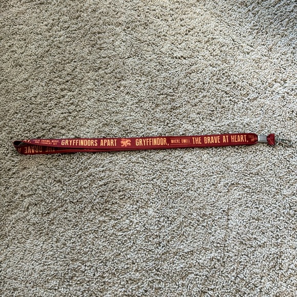 Gryffindor Lanyard - Picture 2 of 5